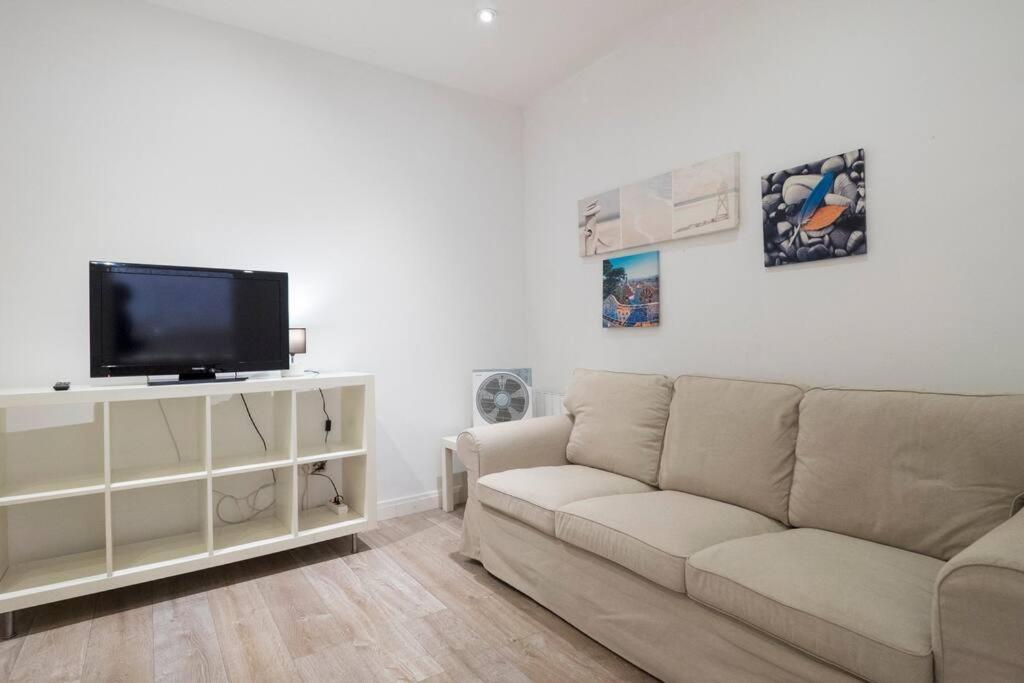 Bebarceloner Poble Nou Apartaments - 2 Bedroom Exterior foto